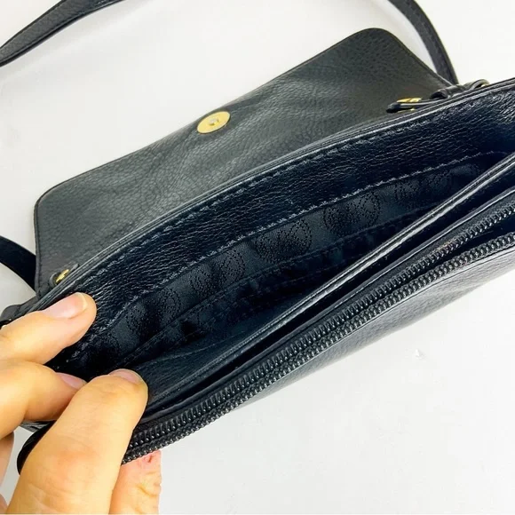 MICHAEL KORS Black Leather Crossbody Bag with Gold Logo - Picture 4 of 8